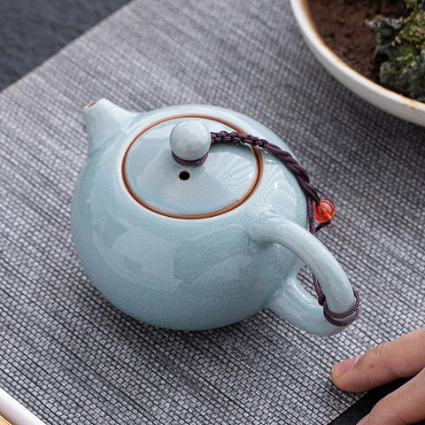 Ceramic Teapot manual Chinese ice crack split teapot can raise tea pots household