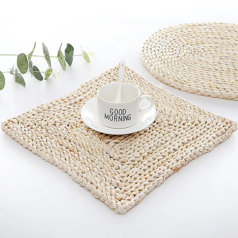 Round Natural Corn Wool Woven Placemat Thickened Insulation Tea Mat Heat-Resistant Casserole Mat Kitchen Supplies 1Pcs