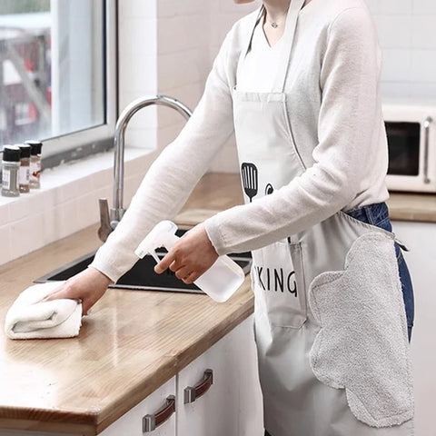 Kitchen Household Waterproof and Oil-proof Men and Women New Apron Cooking Baking Waterproof Oilproof Aprons Hand-wiping