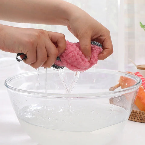 5pcs Small hand towel 25*25cm pineapple hanging kitchen cleaning towel handkerchief coral velvet  washing cleaning towel