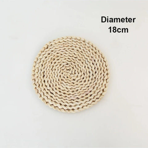 Round Natural Corn Wool Woven Placemat Thickened Insulation Tea Mat Heat-Resistant Casserole Mat Kitchen Supplies 1Pcs