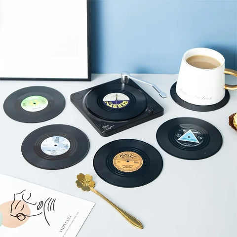 6PCS Retro Vinyl Record Coaster Set with Storage Rack - Heat-resistant, CD Shaped Beverage Mat Suitable for Coffee and Tea Cups