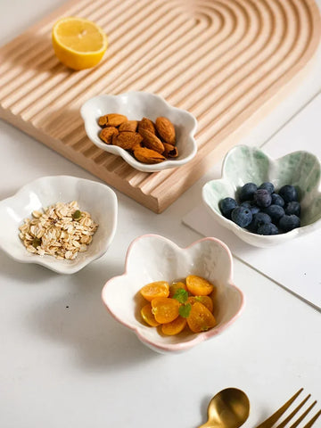 Ceramic Cute Clouds Gravy Boats Sauce Dish Hot Pot Seasoning Dishes Salad Bowl Tableware Kitchen Soy Vinegar Snake Dessert Plate
