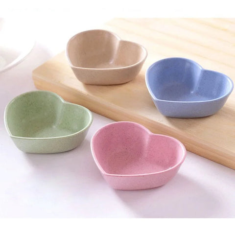 4 Pcs Sauce Dipping Bowls Appetizer Plates Condiment Dish Heart-shaped Tasting Dishes