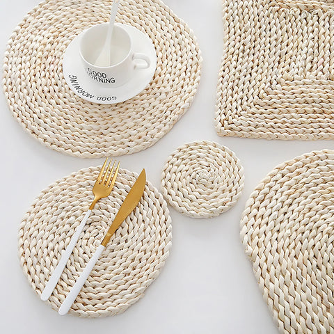 Round Natural Corn Wool Woven Placemat Thickened Insulation Tea Mat Heat-Resistant Casserole Mat Kitchen Supplies 1Pcs