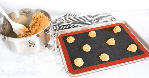 1/2PCS Reusable Silicone Baking Mats Non-Stick Oven Sheet Liner Bakery Tool Cookie/Bread/Macaroon Kitchen Bakeware Accessories